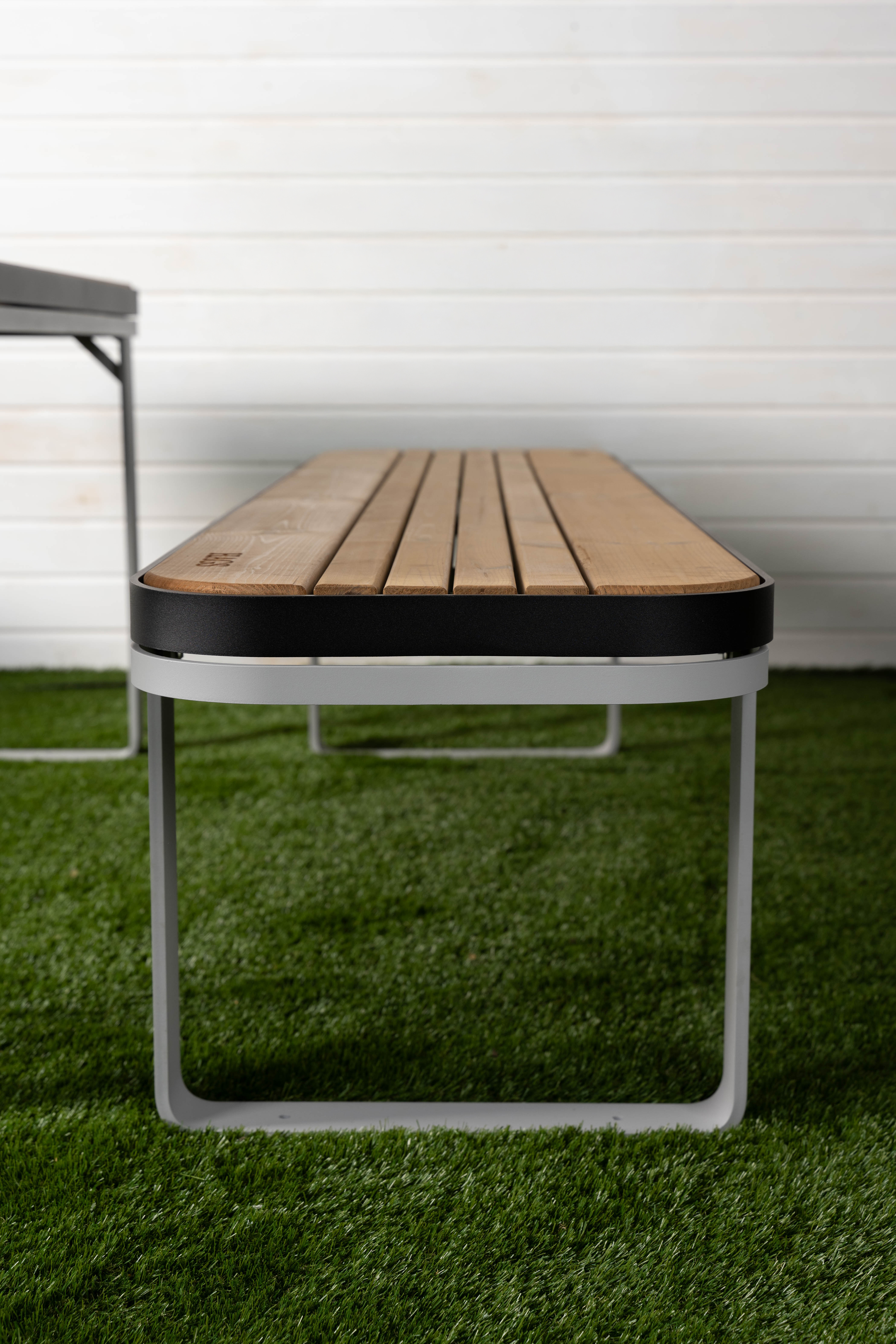 Bench Aneby